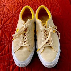 Converse One Star